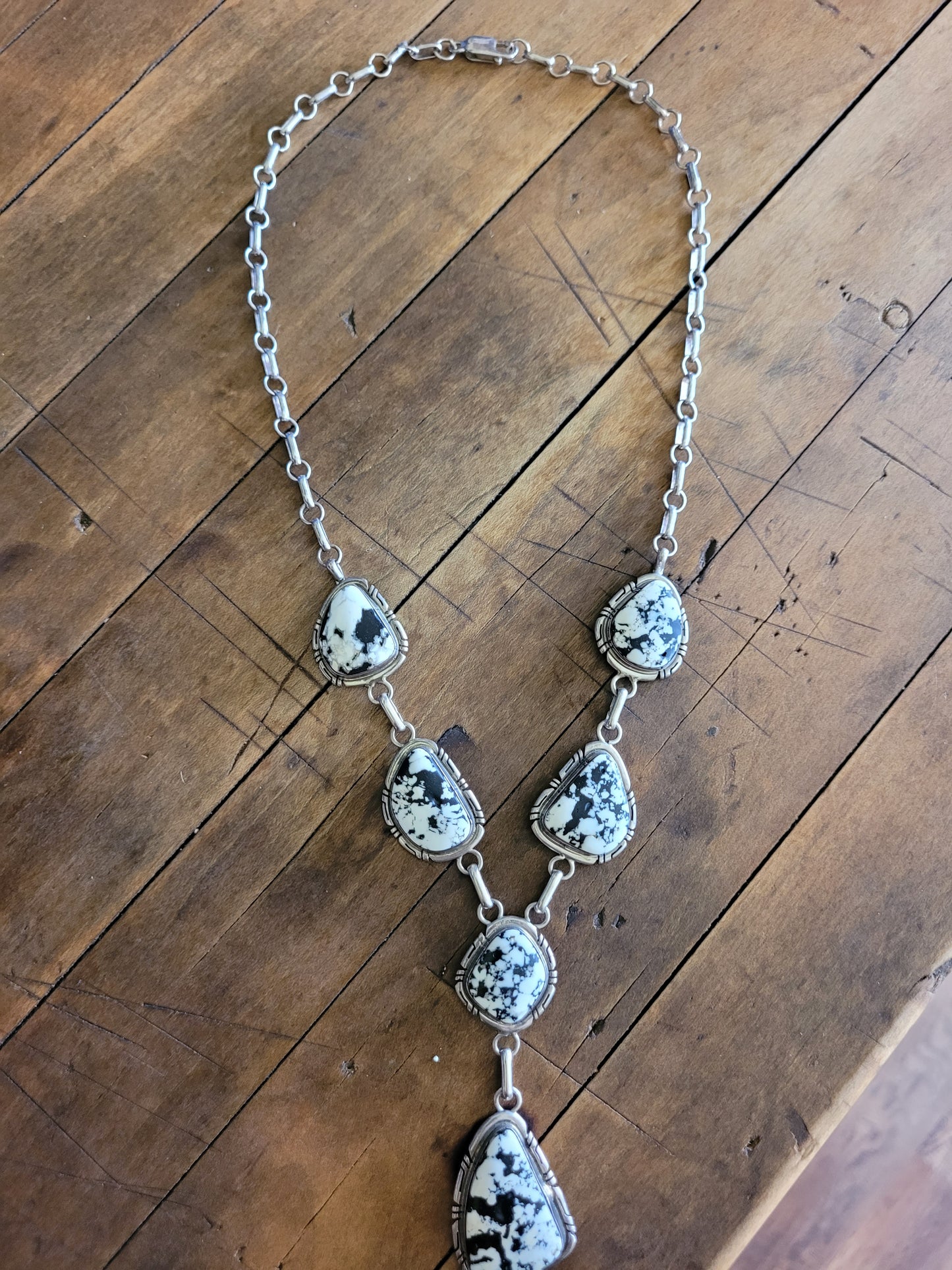 White Buffalo Lariat