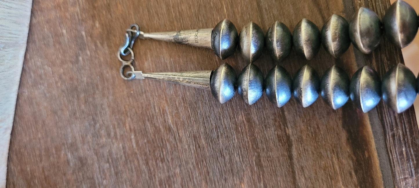Beautiful, Large Jacla & Earring Set