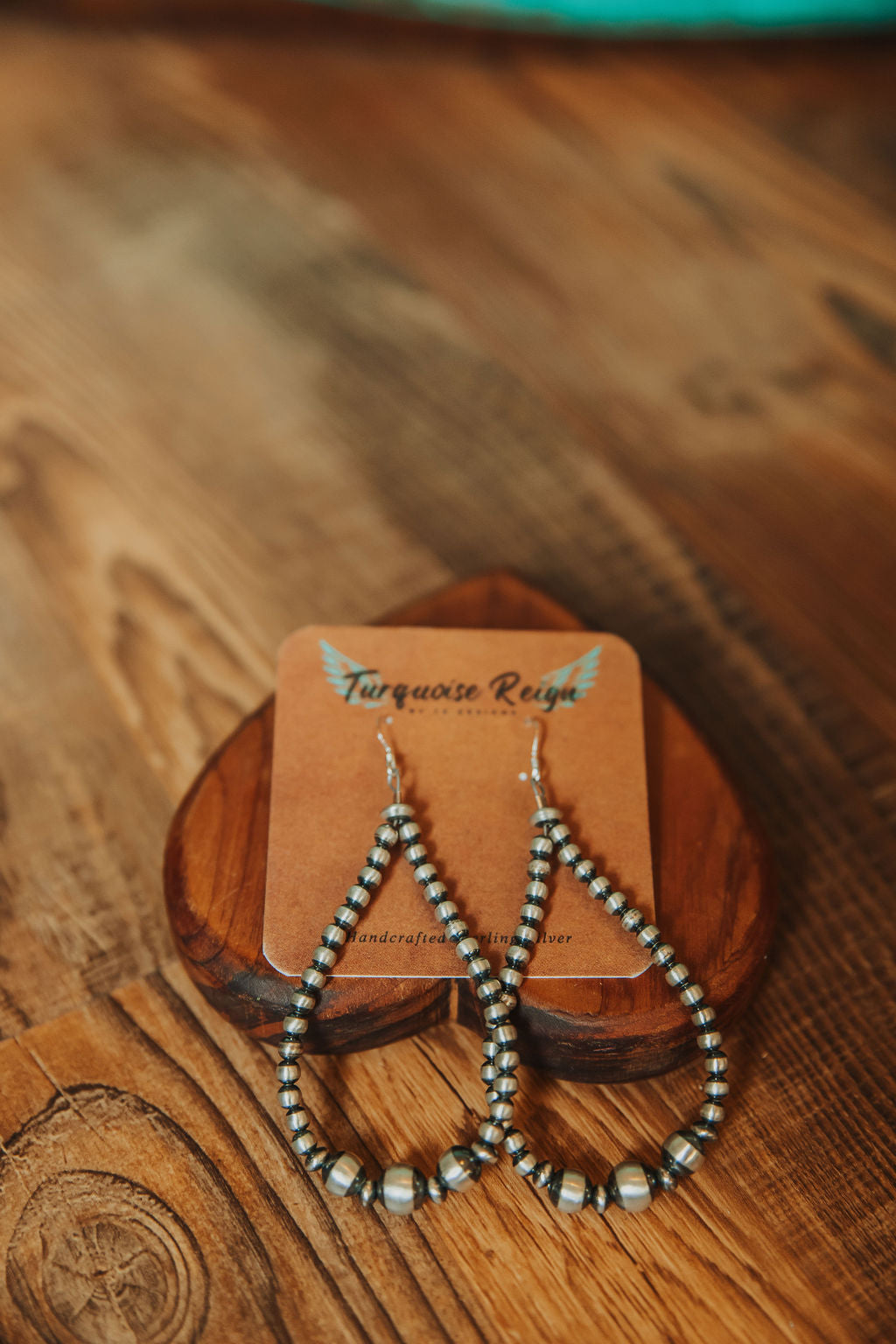 Sterling Pearls- Graduated Teardrop Hoops