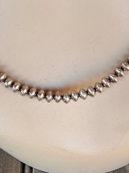 Navajo-Style Graduated Saucer Pearls